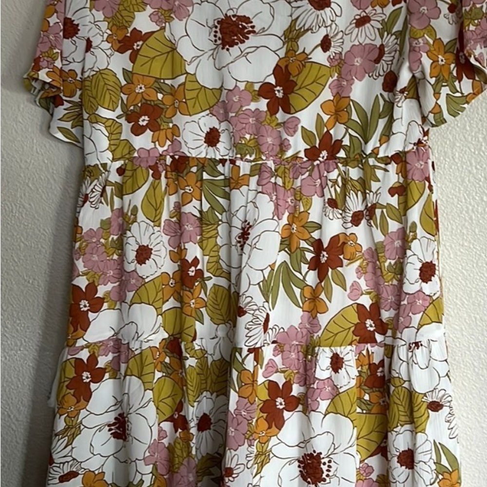 Floral Boho Short Sleeve Dress Size Small EUC - Picture 3 of 3